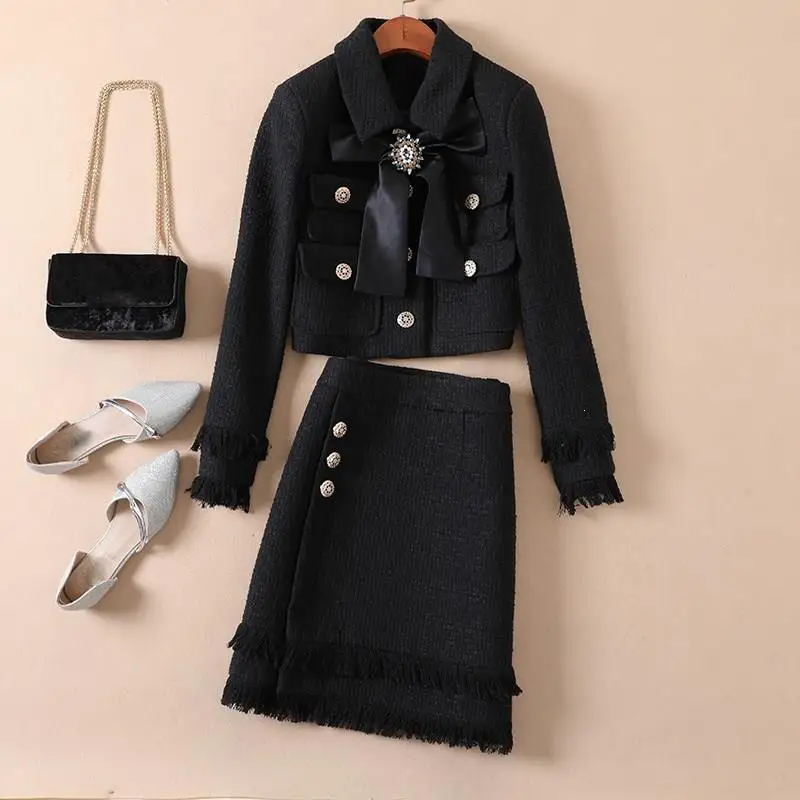 

2019 Women 2 Piece Wool Winter Suit Winter Diamond Bow Gold Short Tweed Jacket Coat And Tassel Pencil Skirt Sets