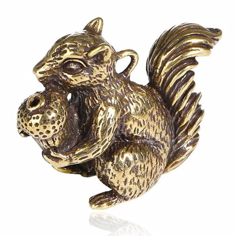 

3D Squirrel Casting Animal Figurine Retro Style Metal Sculpture Home Office Room Desktop Decoration Collect Ornaments Gift