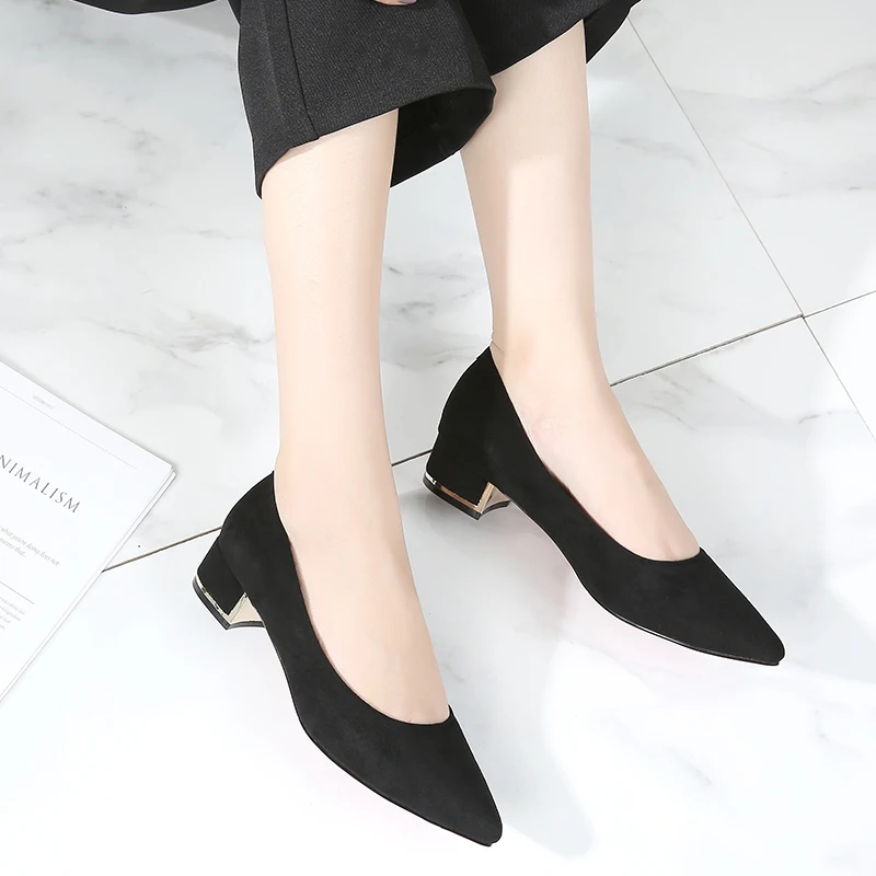 Новинка года; простые женские туфли; цвет красный, черный; Женская Повседневная Рабочая обувь с острым носком на среднем каблуке; женская обувь; JS-A0001