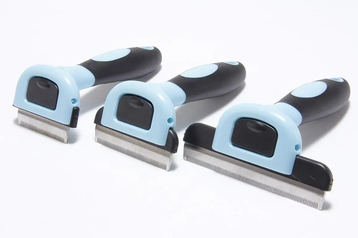 Pet hair removal comb (34). jpg