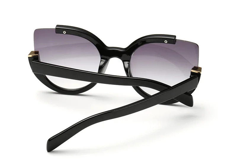 2645749339_606742312