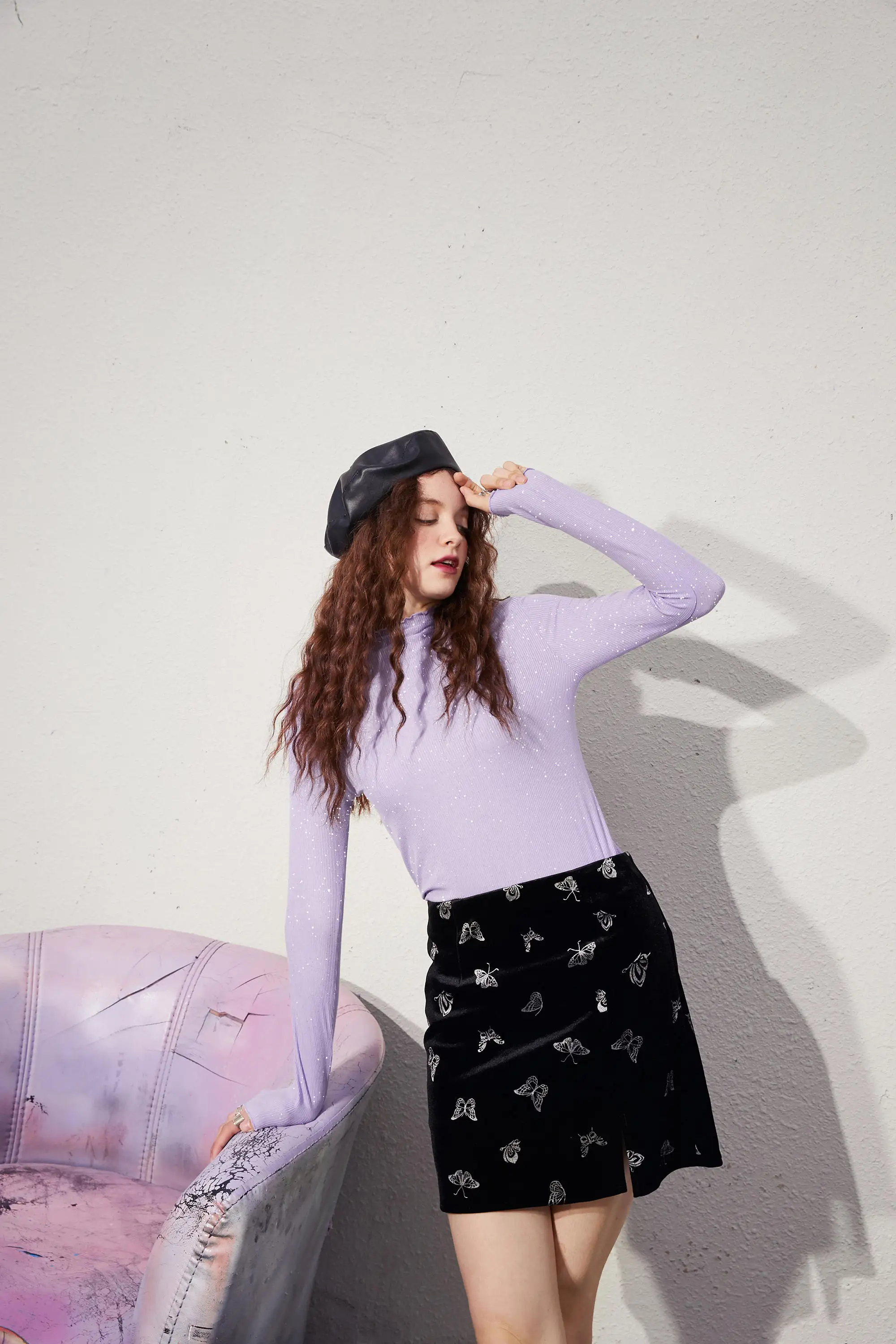ELFSACK Solid Contrast Sequins Casual T-Shirts Women Clothing,2020 Autumn ELF Full Sleeve Korean Ladies,Basic Daily Bright Tops