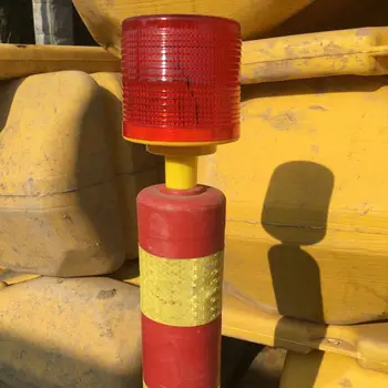 

Solar Energy Warning Lights Powered LED Strobe Car Security Flashing Flicker Beacon Road Light E7CA