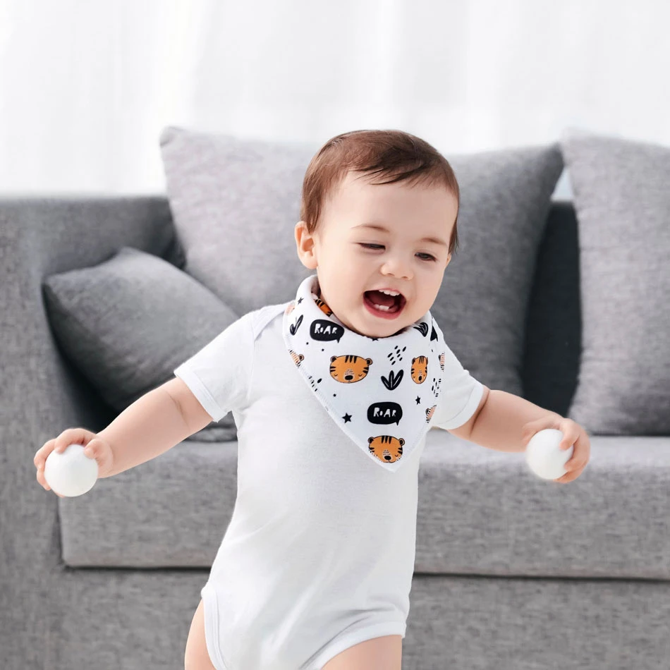 Happy Flute Ensemble De Bavoirs Bandana 100 Coton Pour Bebes Et Enfants Serviette En Forme De Triangle Pour Manger De La Salive 4 Pieces Par Lot Aliexpress