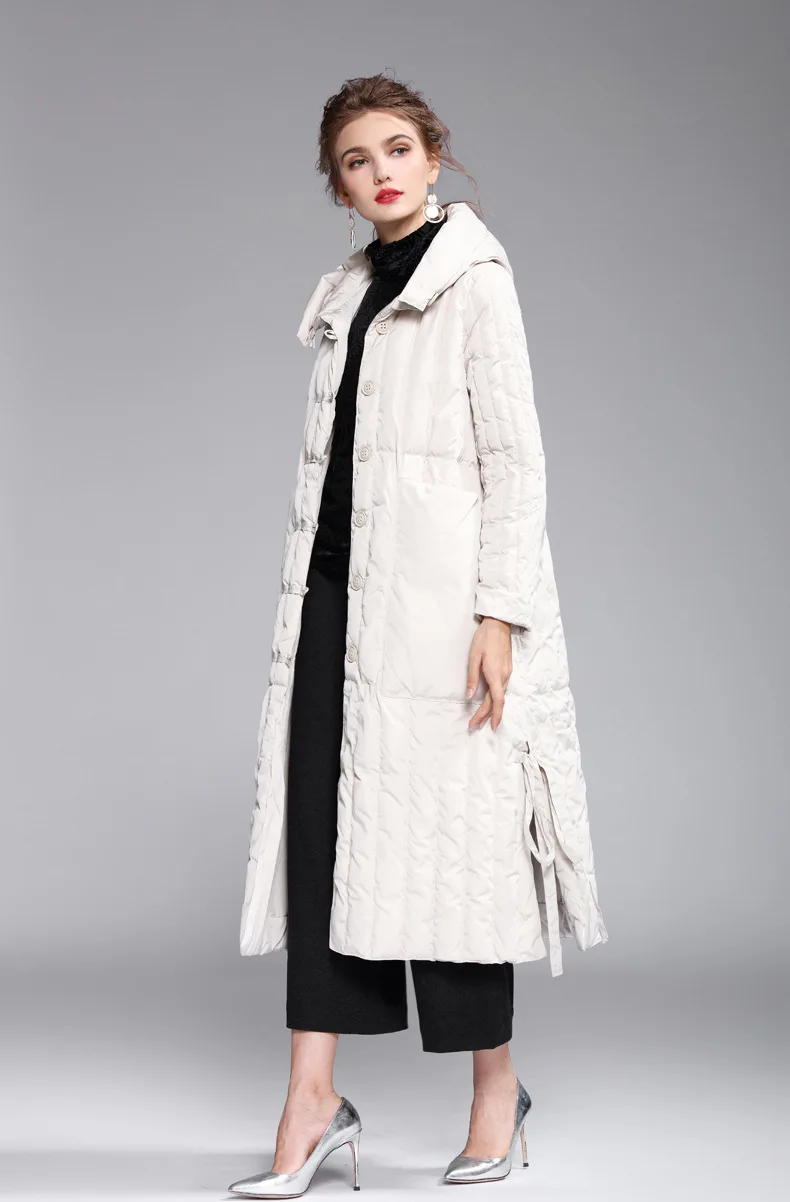 Осенне-зимние женские брендовые пуховые пальто, европейский стиль, широкий пояс, чистый цвет, с капюшоном, женские однобортные пуховики с длинным рукавом