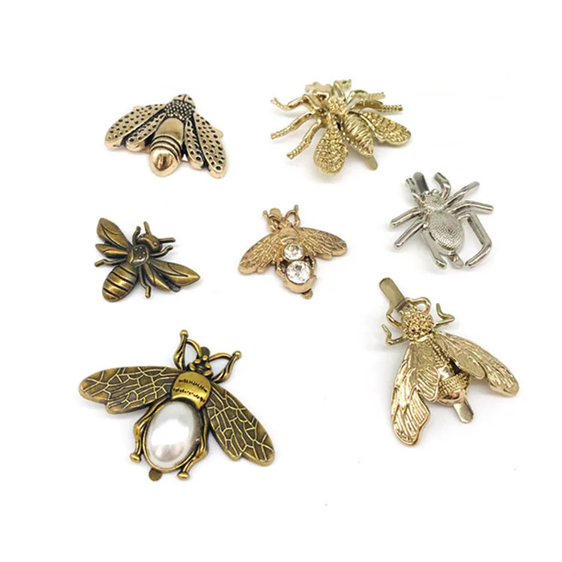 2x Metal Bee Ladybird Spider Shape Decorated Buckle Bag Clip Hardware for Leather Craft Handbag Shoe DIY Accessories | Дом и сад