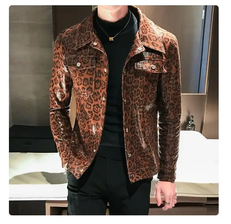 Осенняя кожаная куртка локомотивная кожаная одежда Свободное пальто Jaqueta De Couro Masculina с леопардовым принтом и карманами