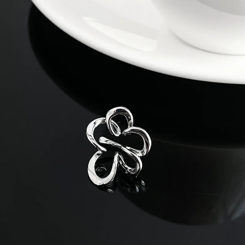 Ear Clip Earrings Punk Fairy Clip Earrings For Women Goth Irregular Flower Metal Ear Cuffs Unusual Design No Piercing Earrings Korean Fashion