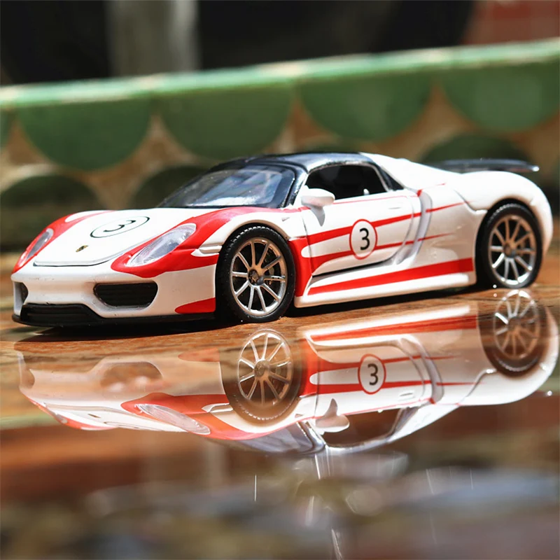 Porsche Racing Martini 918S модель спортивного автомобиля 1:32 модель автомобиля из сплава Детская Игрушка коллекция автомобилей