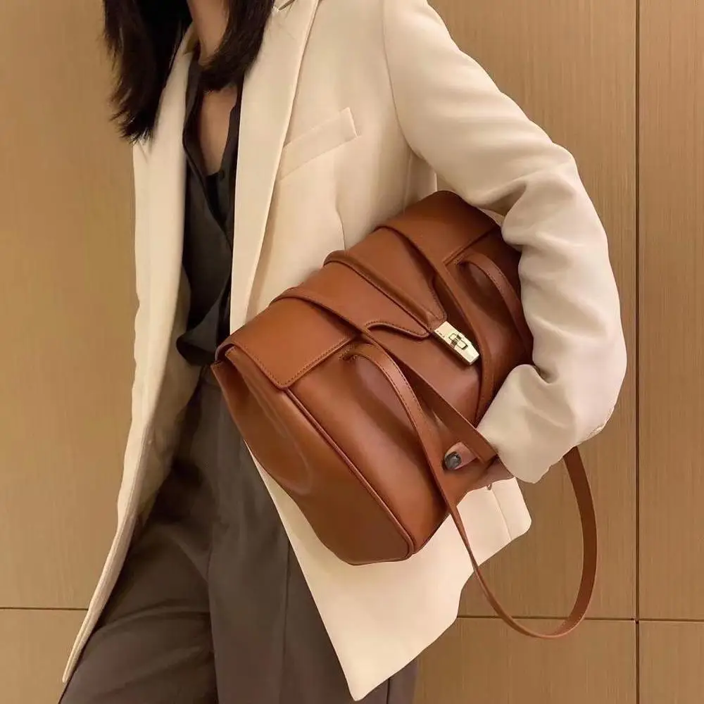 

Autumn Winter Large Size Women Handbag 2020 New Arrival Fashion All Match Armpit Bag Single Shoulder Bag Solid Color