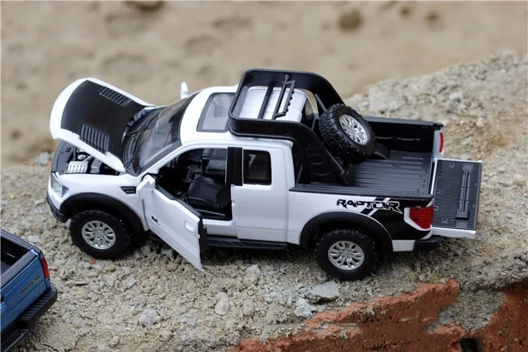 1:32, Ford Raptors, сплав, модель автомобиля, игрушка, оттягивается, флеш-музыка, литье под давлением, металлические пикапы, модель, классический американский автомобиль для мальчиков