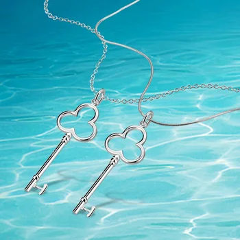 

925 Pure silver necklace lady jewelry, key pendant necklace.simple fashion Men's and women accessories Holiday gifts