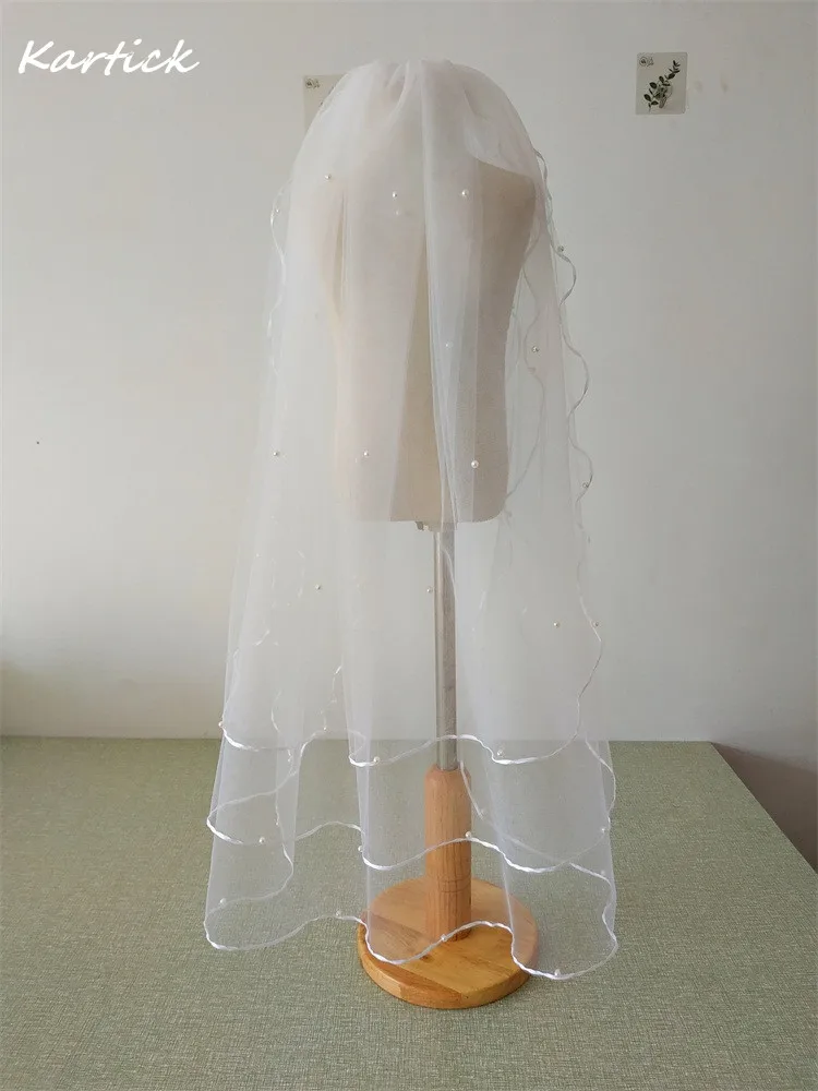 

2020 New Bridal Veils with Comb Elegant Short Wedding Accessories Romantic Princess 3 Layers Wedding Veils with Pearl In Stock