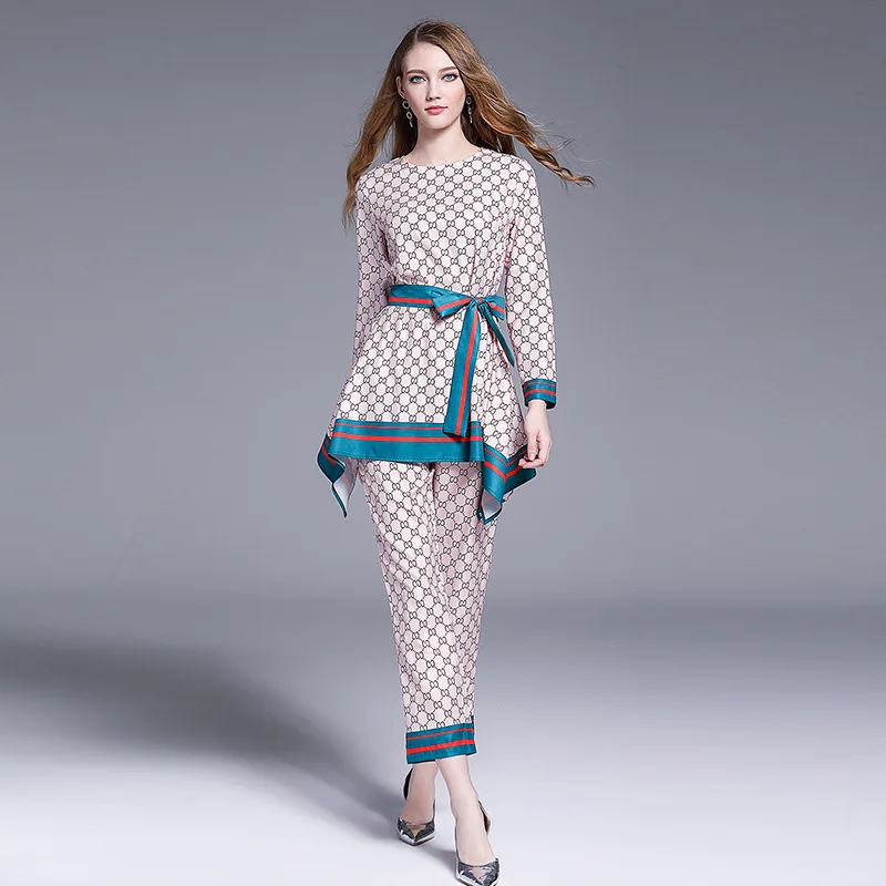 

New Style Printed Letter Two-Piece Set Crew Neck Long Sleeve Lace-up Irregular Hem T-shirt Straight-leg Pants