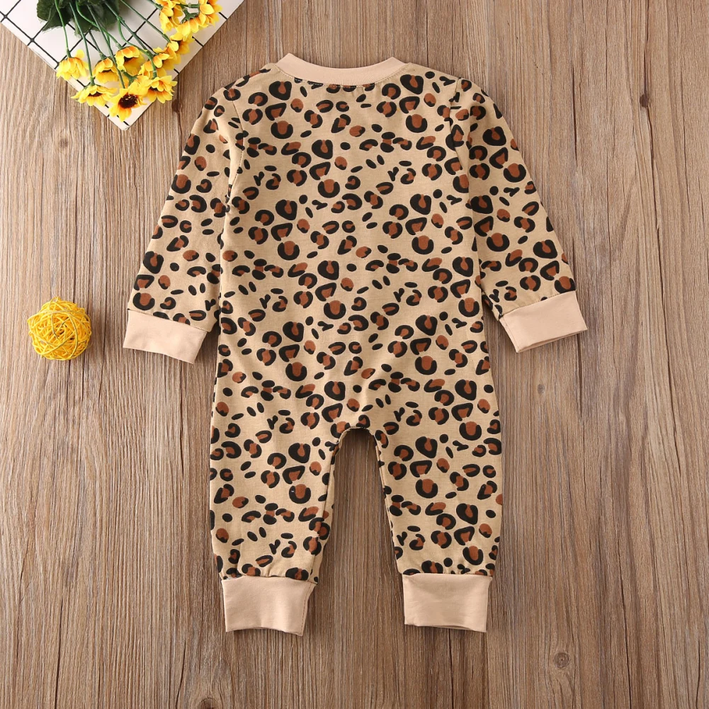 Одежда для маленьких девочек 0-24 месяцев, весенний хлопковый комбинезон с длинными рукавами и леопардовым принтом, спортивный костюм