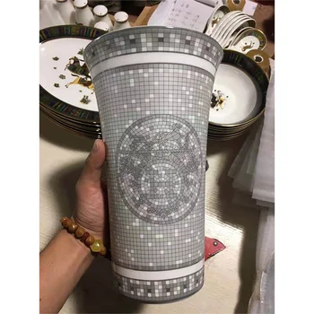 

Bone China Horse Design Vase High Quality On-Glaze Ceramic Flower pot Office Home Decoration Vase Dry Flower Accessories Modern