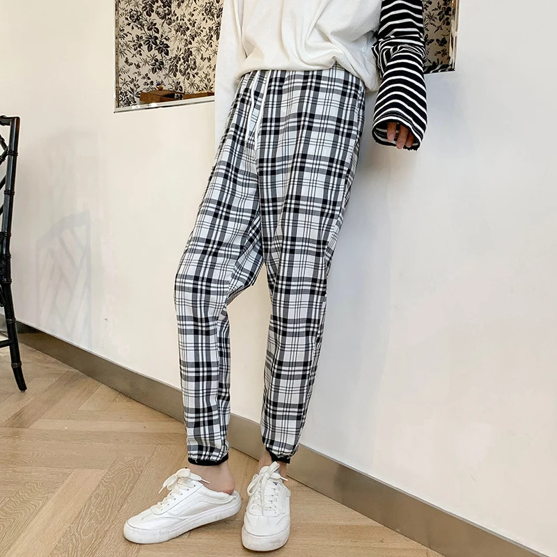 Black and white grid Осенние новые клетчатые брюки мужские модные ретро повседневные Прямые брюки мужские уличные хип-хоп свободные джоггеры спортивные брюки мужские M-3XL - Цвет: Black and white grid