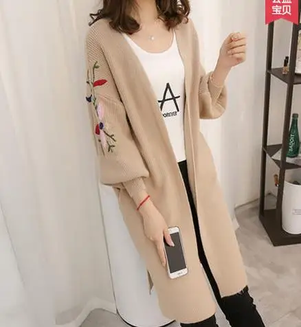 Autumn Women Sweaters Casual Loose Knitted Jumpers Elegant Ladies Korean Embroidery Lantern Sleeve Long Cardigan Coat - Цвет: Хаки