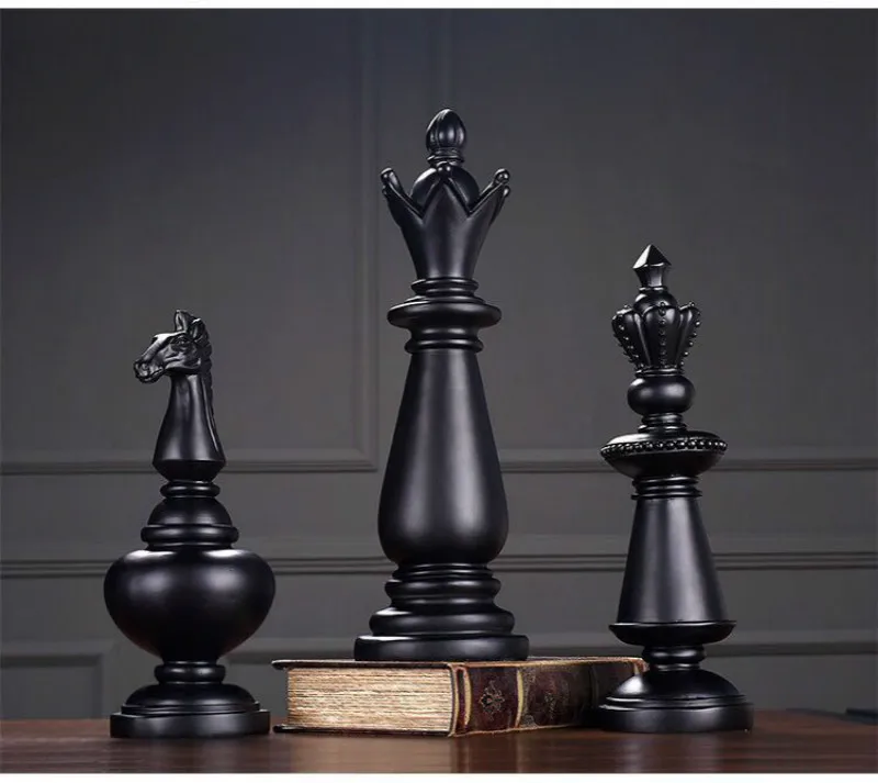 1 Set Resin Chess Pieces Ornaments International Chess Figurines Decoration Family Board Game Home Decoration Crafts Set