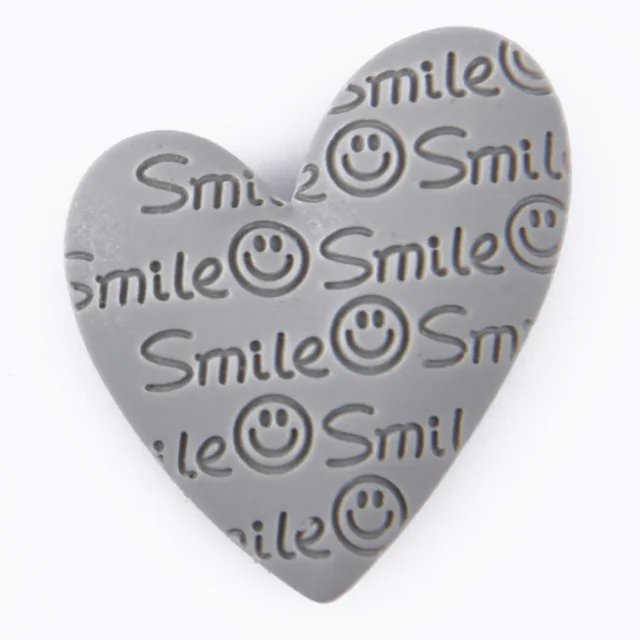 Hot Sale 1 Pcs Cartoon Bear Croc Shoe Charms Colorful Smile Face Baby Bear Clog Shoes Decorations Kid's Wristband Accessories r9611