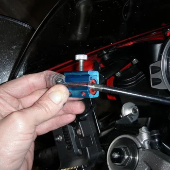 

Oiler Luber Motorcycle Oil Fueler Tool Aluminium Cable Oiler Brake Line Refueling 2020