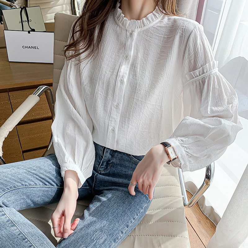 Retro Embroidery Lace Shirt Plus Size Spring Women Long Sleeve Linen Cotton  Girls Blouse Femme Casual White Tops Blouses Ruffle