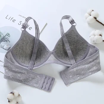 

Back Three-Closure Bras For Girls Lace sexy Bra Beauty Back A B Cup Bralette Smooth Floral Plunge Lingerie Femme top comfrot C09