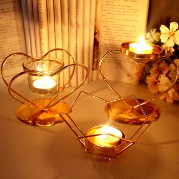 

Geometric Candle Holder Wedding Golden Iron Europe Candlestick Christmas Romantic Dinner Iron Portavelas Gold Home Decor AD50CH