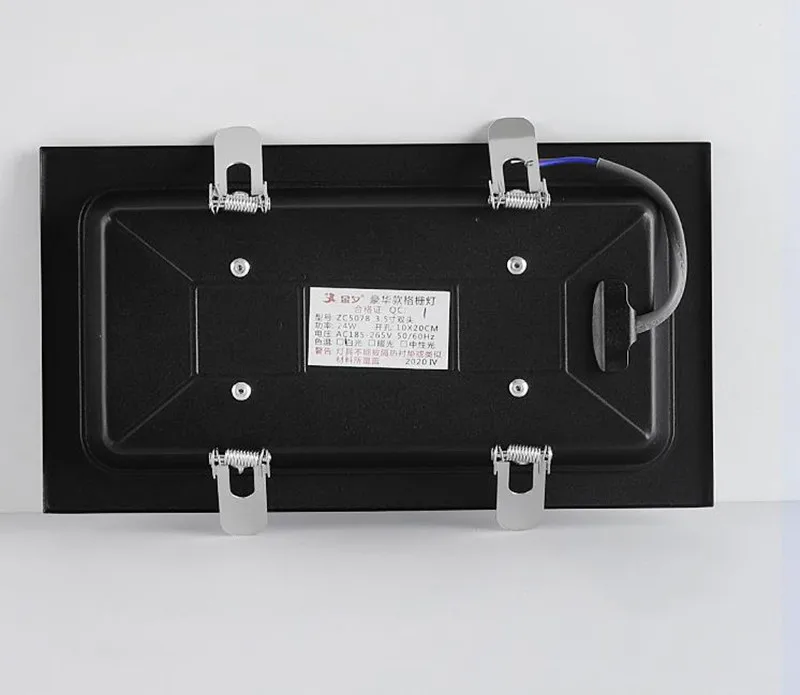 AC220-240V 공장 가격 그릴 다운라이트 볼드 12W 18W 24W 그리드 라이트 LED 천장등 매립형 직사각형 조명 복도용