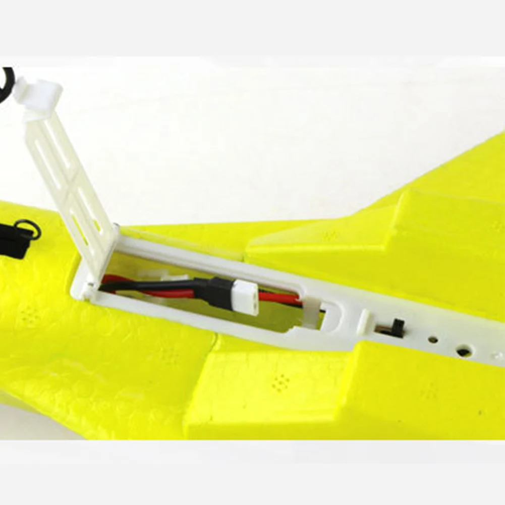 RC Fight Fixed Wing RC drone-820 2,4G модель самолета с дистанционным управлением RC Drone вертолет пульт дистанционного управления квадрокоптером игрушки