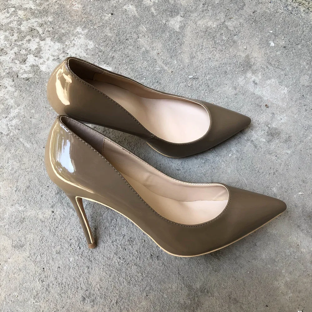 Vintage green stilettos -5 inch heels -Size 9 in... - Depop