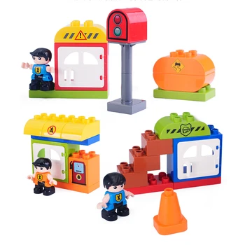 

30pcs Kids DIY Building Blocks Car Scenes Series Large Particles Assembling Blocks Compatible LegoINGly Children Boys Toy Gifts