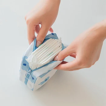 

1PC Cartoon Sanitary Napkin Bag