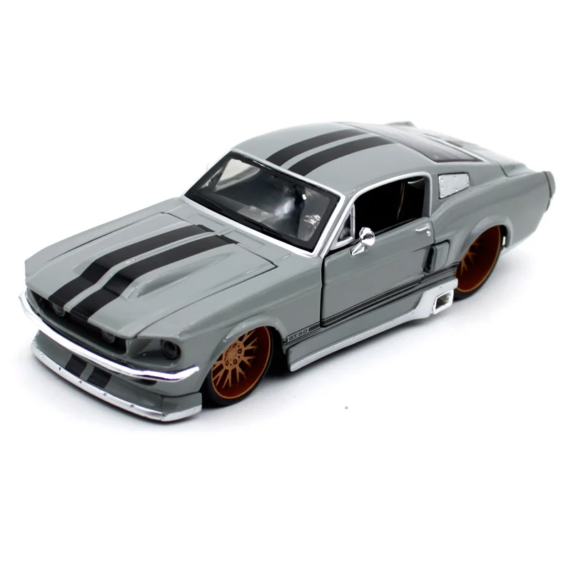 Модель автомобиля Maisto 1:24 1967 Ford Mustang GT серая и желтая литая модель игрушечная новая