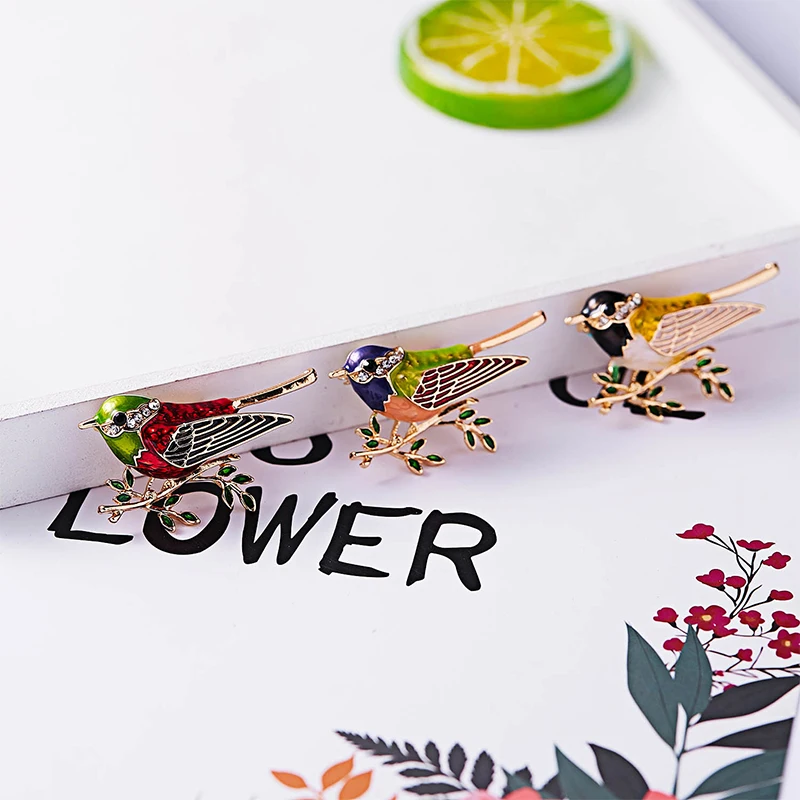 8897635811_2091701296