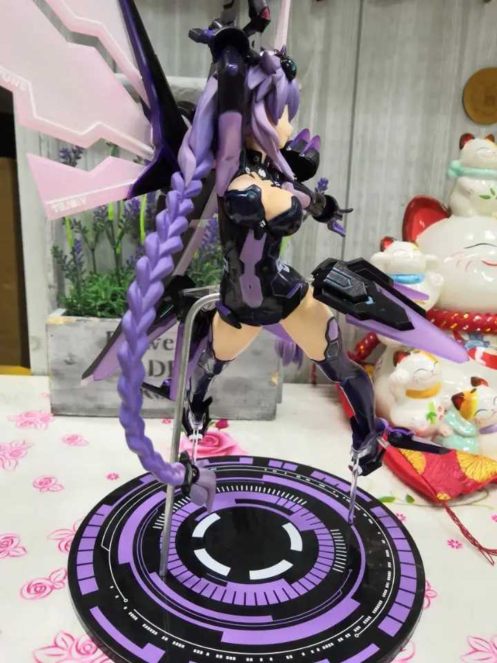 

CapitaMall Toy Hyper-Dimensional Game Neptune Purple Heart Fighting Version 1/7. Garage Kit
