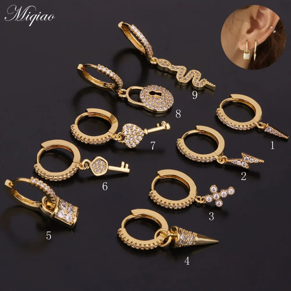 

Miqiao 2pcs European and American Personality Stainless Steel Cross Key Lock Pendant Earrings Exquisite Body Piercing Jewelry