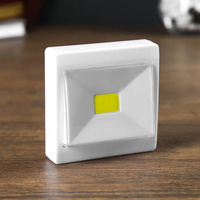 Ночник LED пластик на магните от батареек &quotВыключатель однокнопочный&quot 2 5х8х10