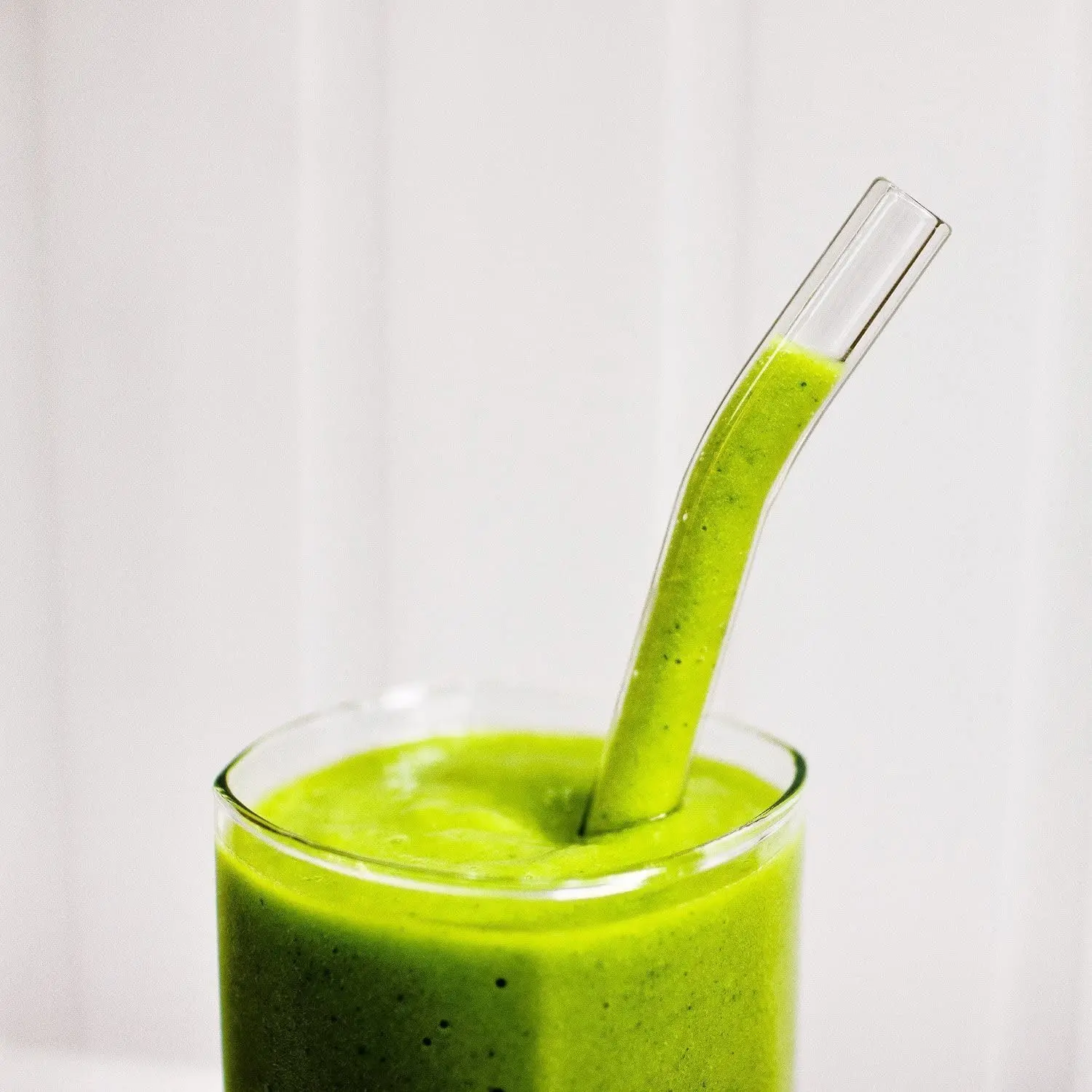 Eco-Friendly Multi-Color Glass Straws Set - Reusable and Healthy Drinking Straws