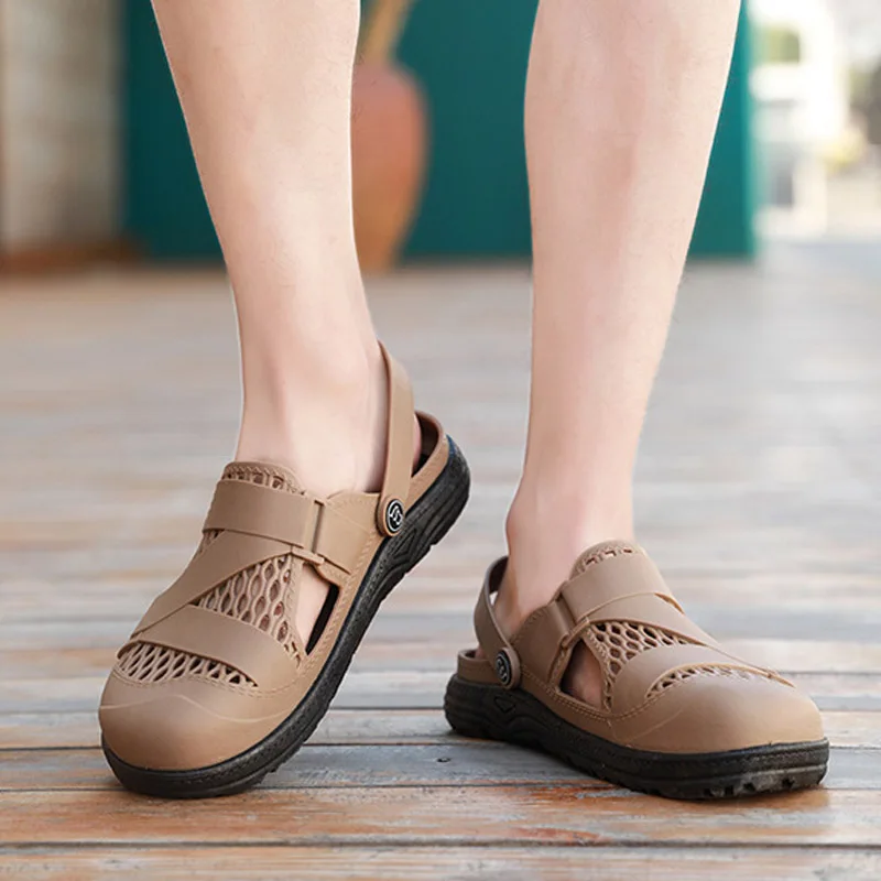 

Hot Sale Men's Clog Sandals 2023 Summer New Fashion Brand Casual Garden Slippers Men Outdoor Beach Shoes Non-Slip Hole Shoes 44