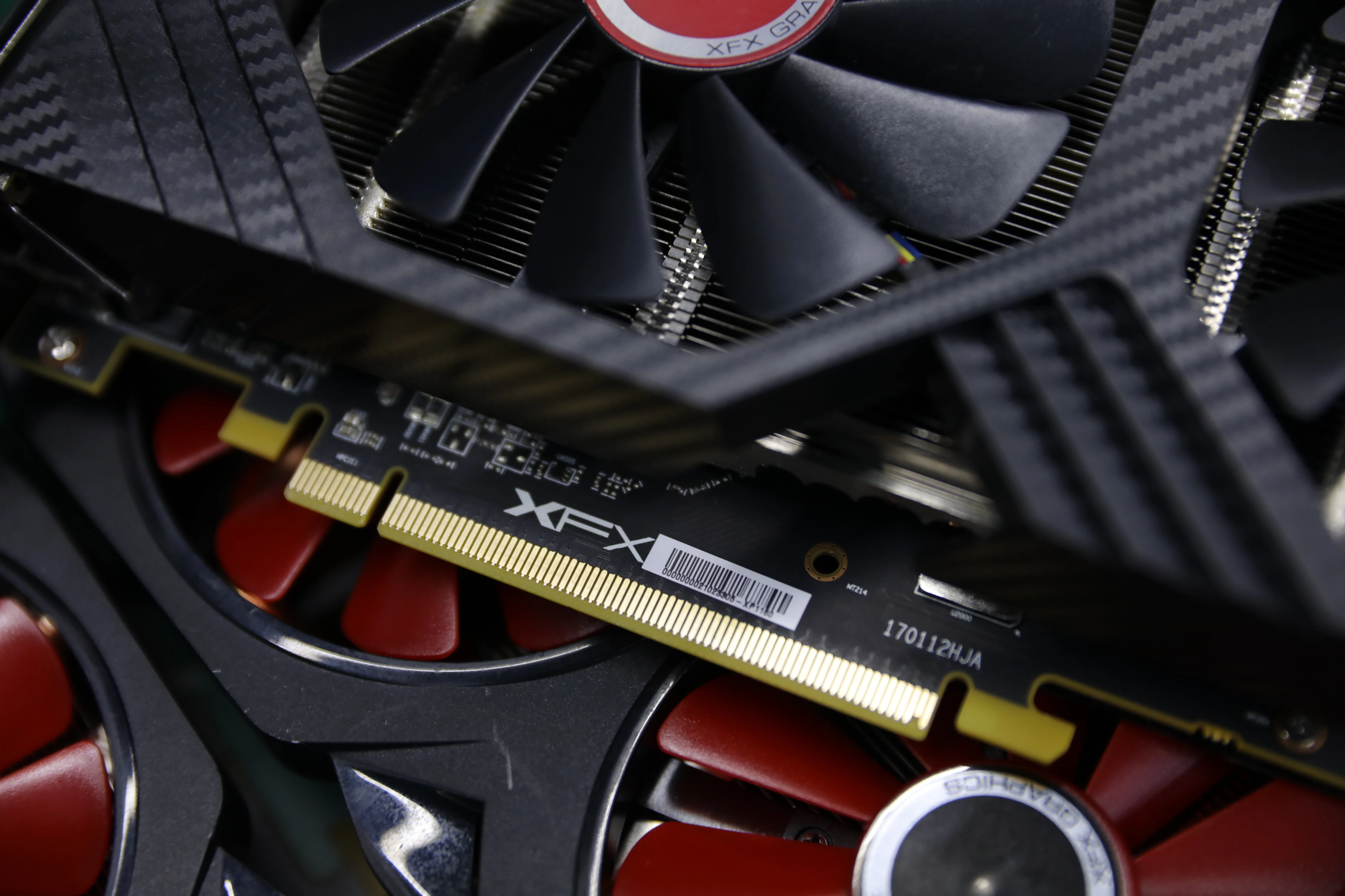 XFX RX 580 4GB 256bit GDDR5 desktop pc gaming