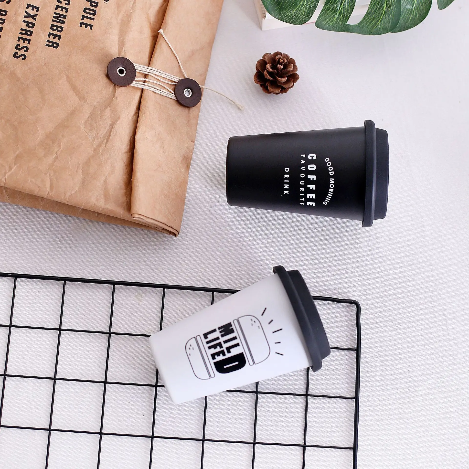 

Pure Black 37 Degree Northern Europe The Wind Cover Readily Cup Originality Coffee Cup Food Level Stainless Steel Juice Cup