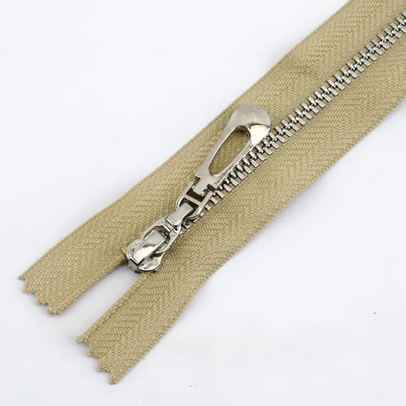 Хаки 5pcs 20/30cm Close-End 40-70cm Open-End 3# Metal Zipper DIY Silver Tooth Coat Decoration Zip Garment Sewing Material ZA097 - Цвет: Хаки