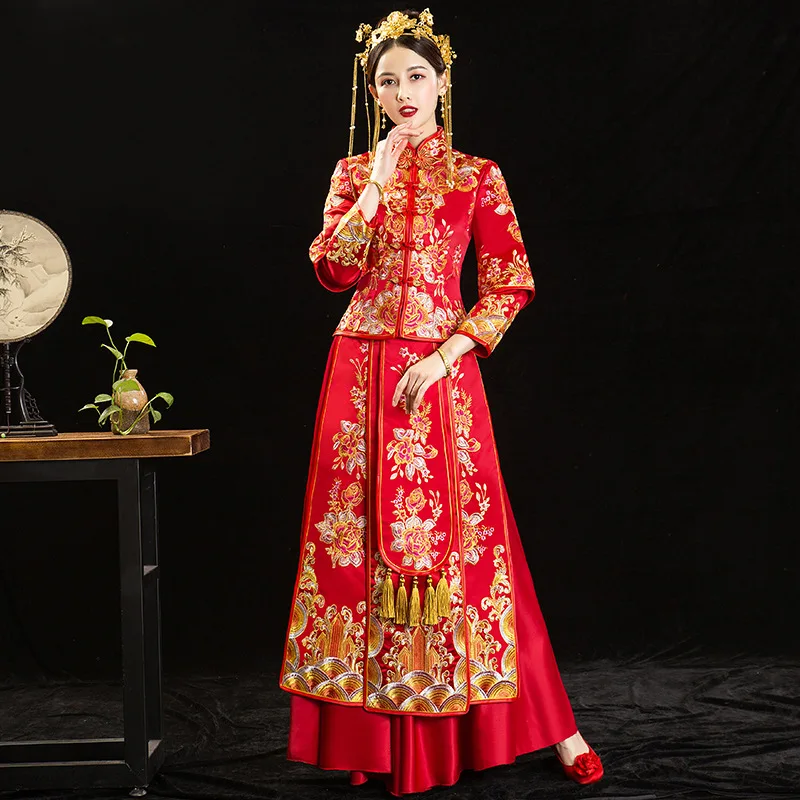 Traditional Chinese Wedding Couple Clothing Embroidery Cheongsam Refined Banquet Stylish Elegant Bride Dress китайская одежда