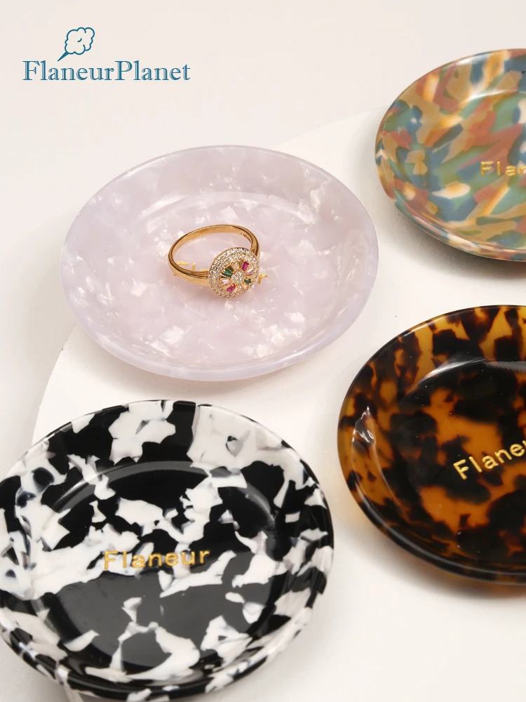 FlaneurPlanet Gold Foiled Personalized Monogram Tortoiseshell Acetate Ring Dish Bridesmaid Gift Jewelry Tray
