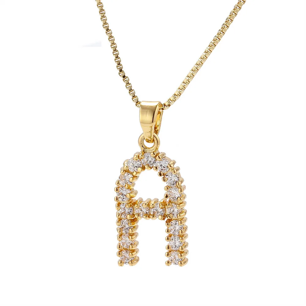 Крошечное Трендовое ожерелье с кулоном из фианита золотистыми вставками в форме