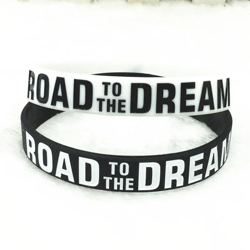 "The Road to Dreams" "Never Give Up" Inspirational Inspirational Silicone Rubber Bracelet Elastic Band Bracelet Gift