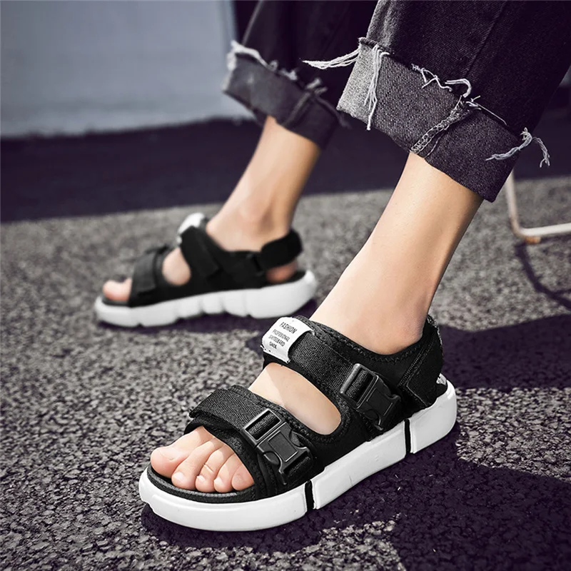 

Sandals Men Shoes Fashion Summer Men Personality 2019 Flats Platform Open Toe Antiskid Non-Slip Sandal Beach Casual Shoes Man