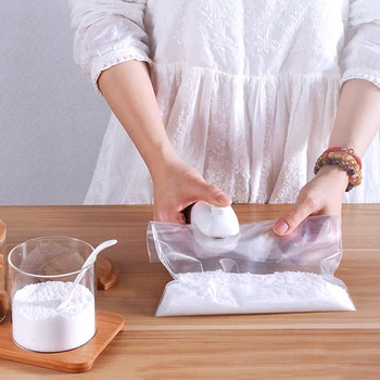 

Mini Sealing Machine Portable Handheld Vacuum Food Sealing Machine USB Charging Packaging Sealer Food Snack Kitchen Accessories