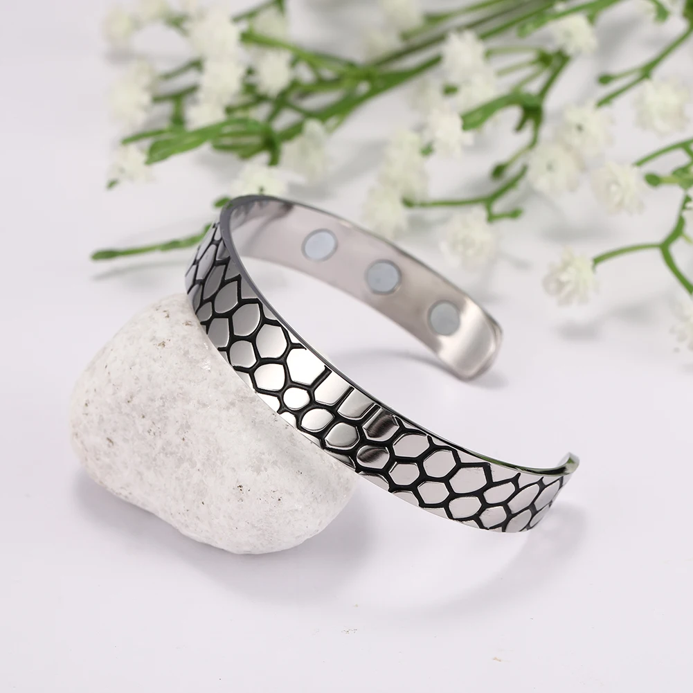 COOLTIME Stainless Steel Cuff Bracelet Engraving Inspiration Female Magnetic Health Bracelet Jewelry Gifts for Women - Окраска металла: 017